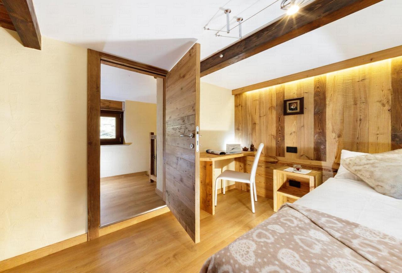 Hellochalet - Chalet Grene Typical House With Garden - 1Km Cabelcar Valtournenche Exterior photo