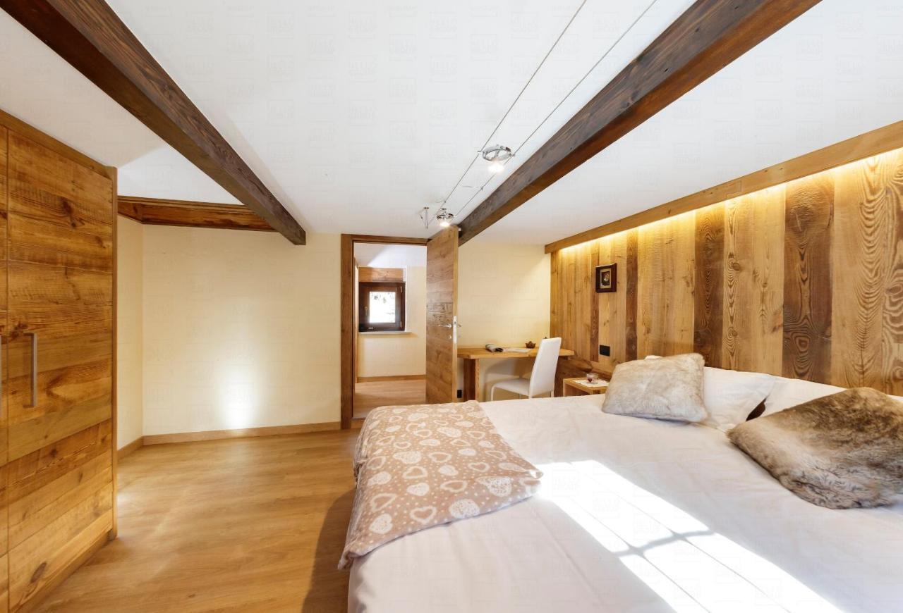 Hellochalet - Chalet Grene Typical House With Garden - 1Km Cabelcar Valtournenche Exterior photo